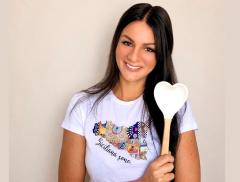 Elena Laudicina racconta la sua cucina fatta di cura, condivisione e semplicità