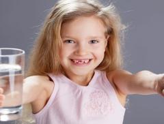 Come educare i bambini ad una corretta idratazione