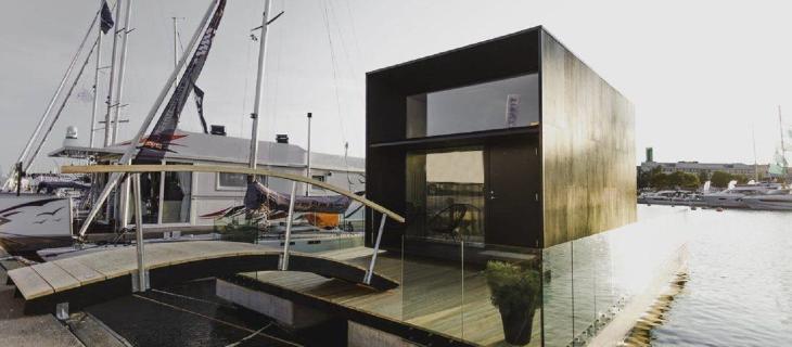 Koda Loft Float, la casa prefabbricata galleggiante dal tocco luminoso e versatile - In a Bottle