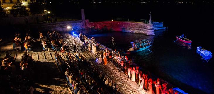Compie 10 anni il Teatro sull’Acqua diretto da Dacia Maraini